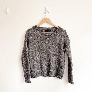 Women's Theory Gray Speckled V Neck Sweater Medium